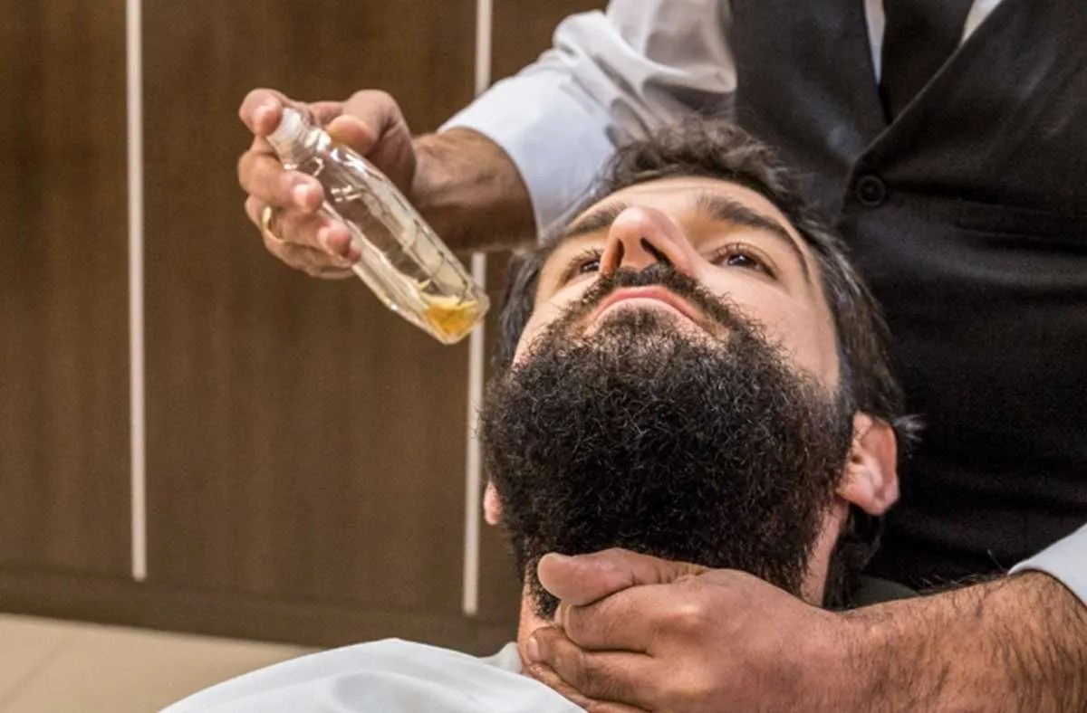 The Complete Beard Oil Kit Your Guide to Happy, Dudely Beards Prim Mart