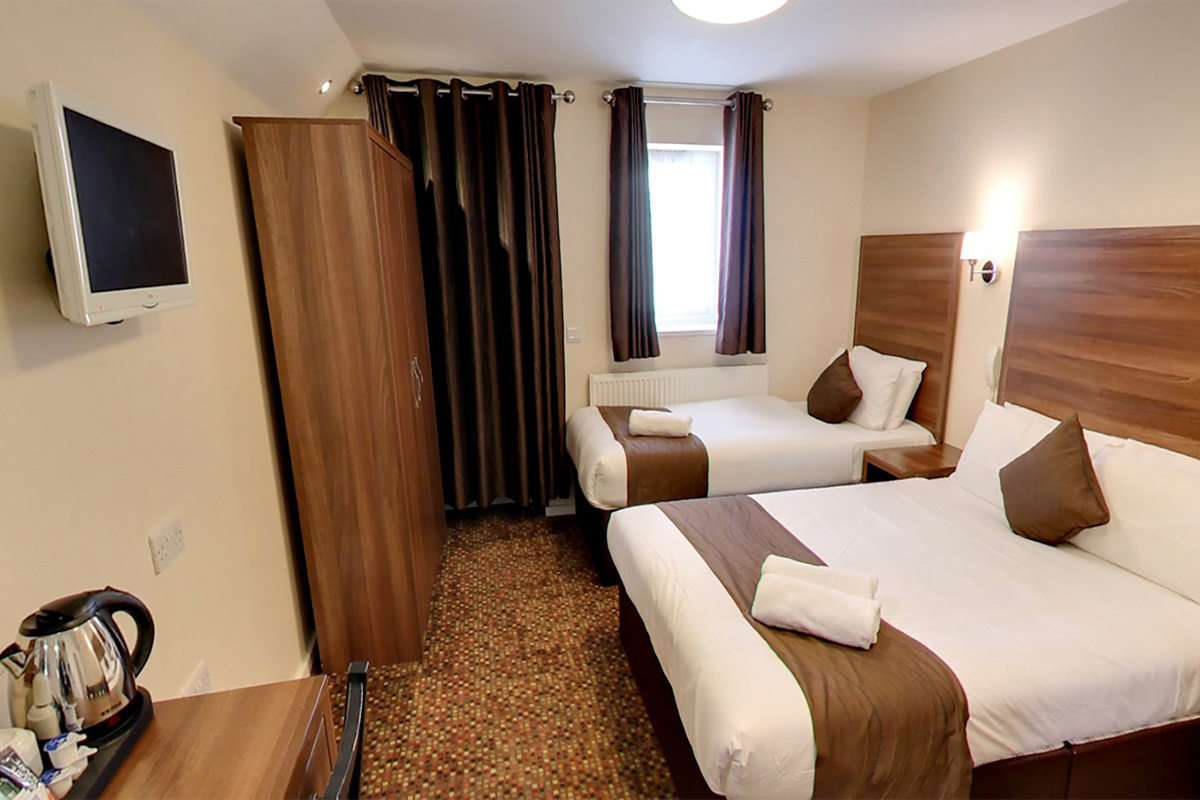 Triple Room Prince Regent Hotel London Excel