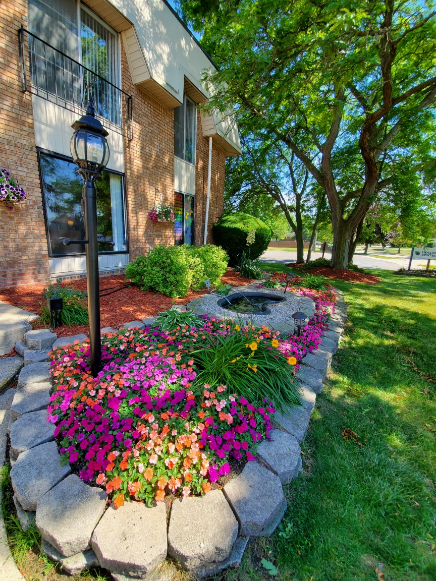 Heritage Square Apartments Princeton Management