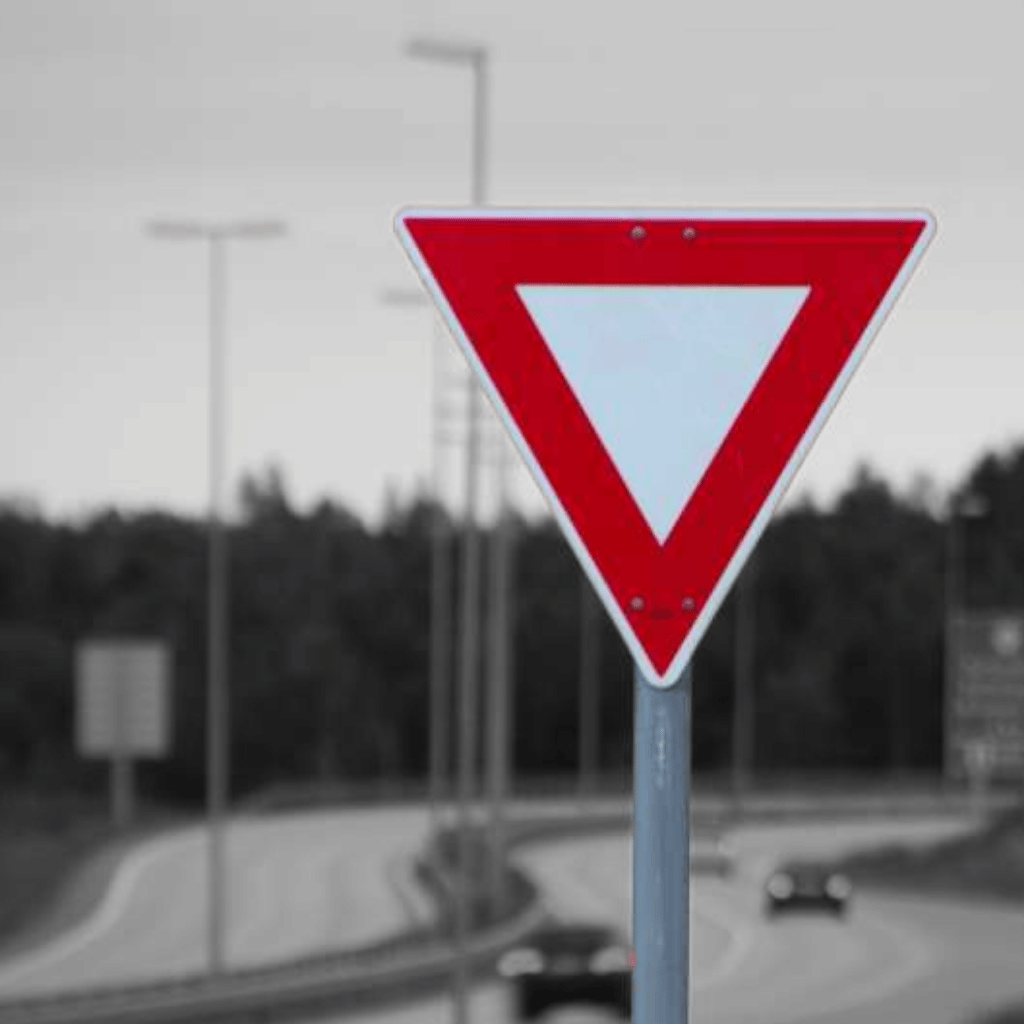 Yield Road Sign | R1 Series Control | We Deliver Nationwide