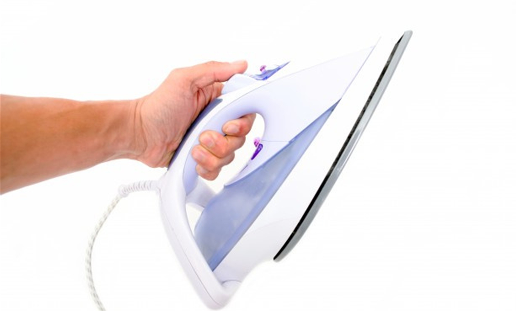 6 EASIEST Ways To Remove Vinyl From Shirts [Fast & Tricky]