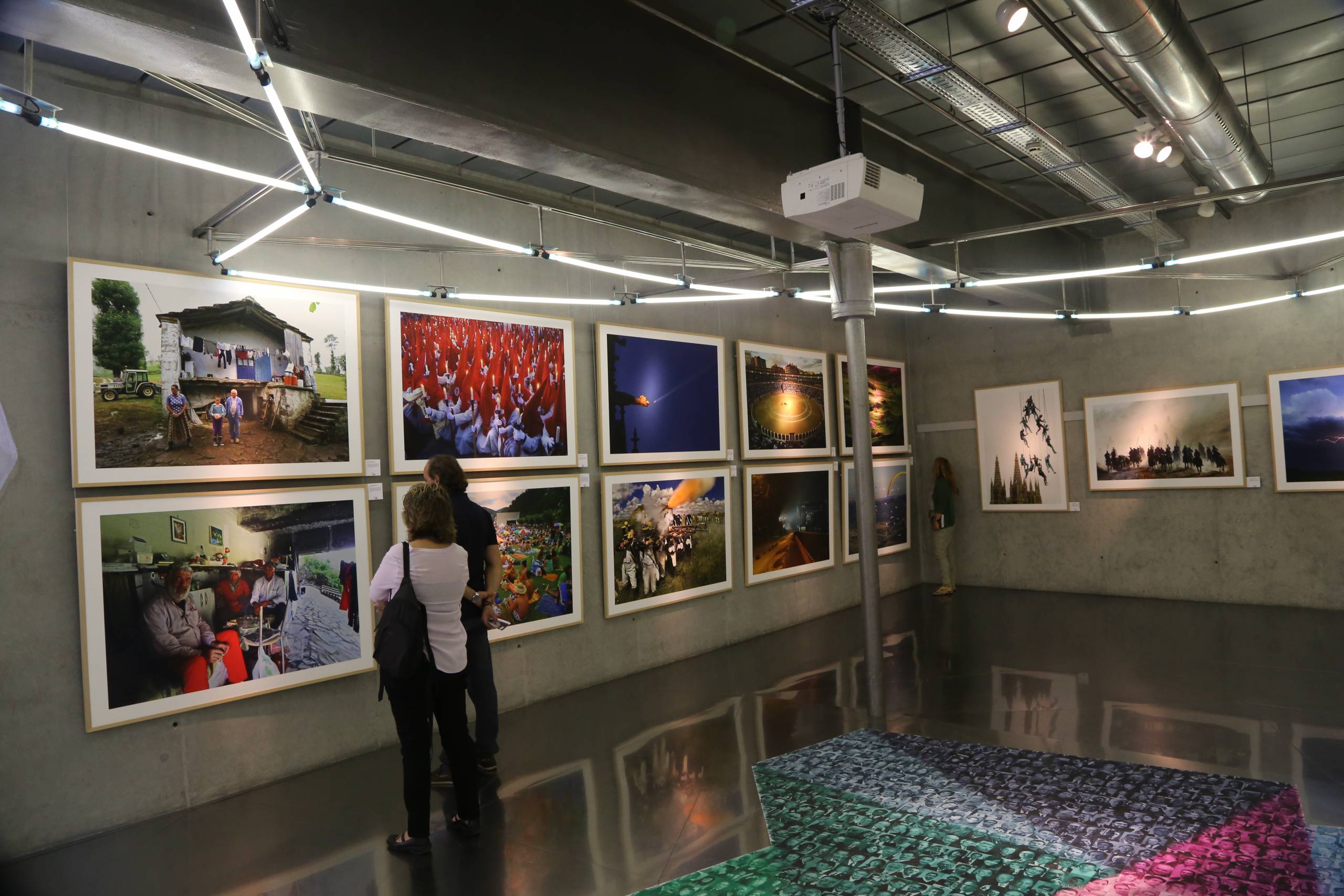 How to prepare your prints for photo exhibition