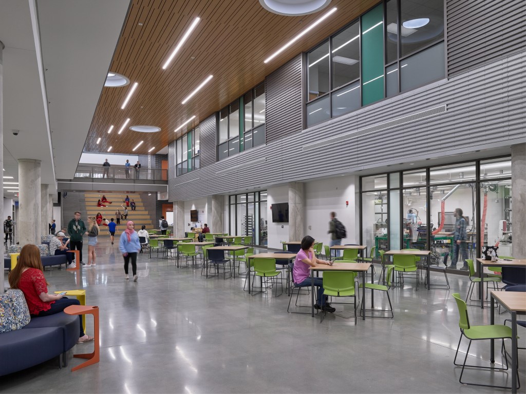 Stantec’s design of the Academies of Loudoun integrates STEM and CTE