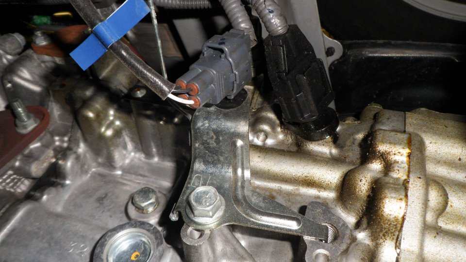 found engine oil leak but not sure where it's from PriusChat