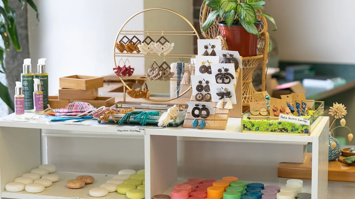 Visual Selling Home Decor Merchandising Tactics prMac