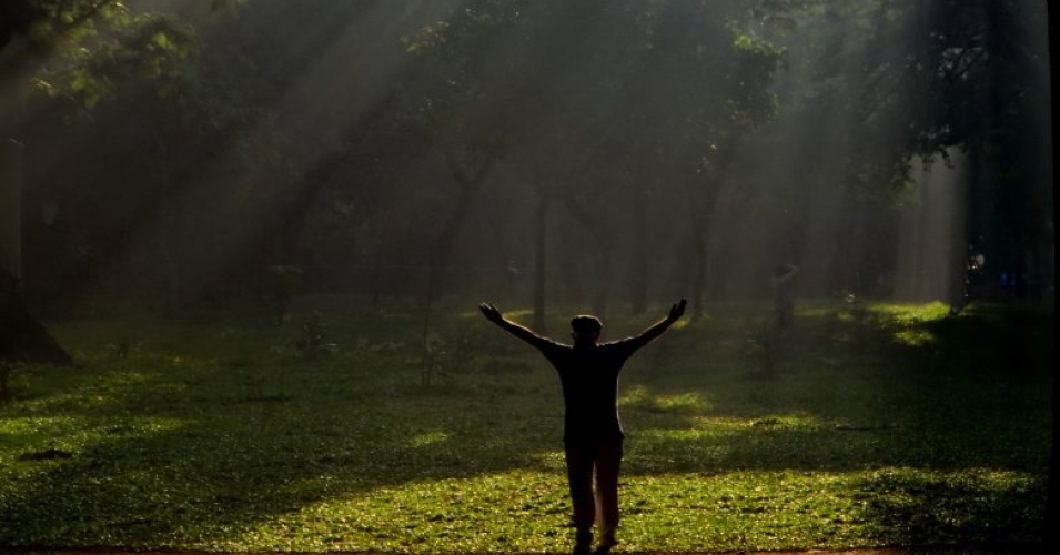 Jim Tull Positive Thinking in a Dark Age Progressive Radio Network