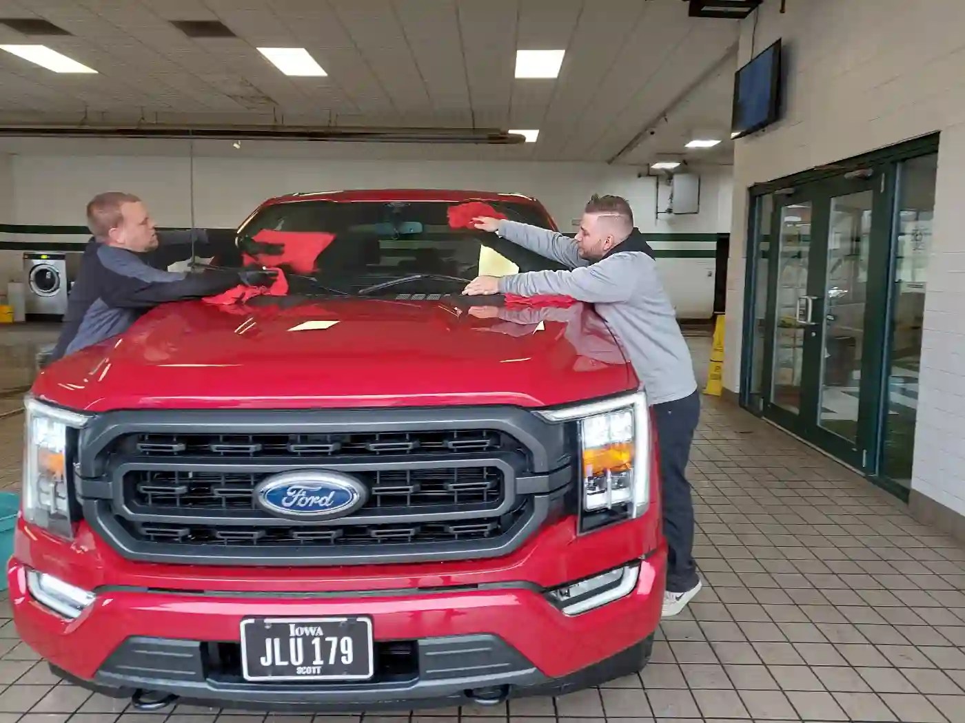 Location East Davenport ProClean Car Wash