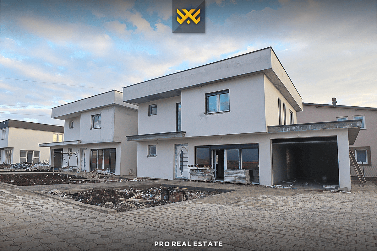 Shtëpi në SHITJE në Fushë Kosovë. Pro Real Estate Kompania për