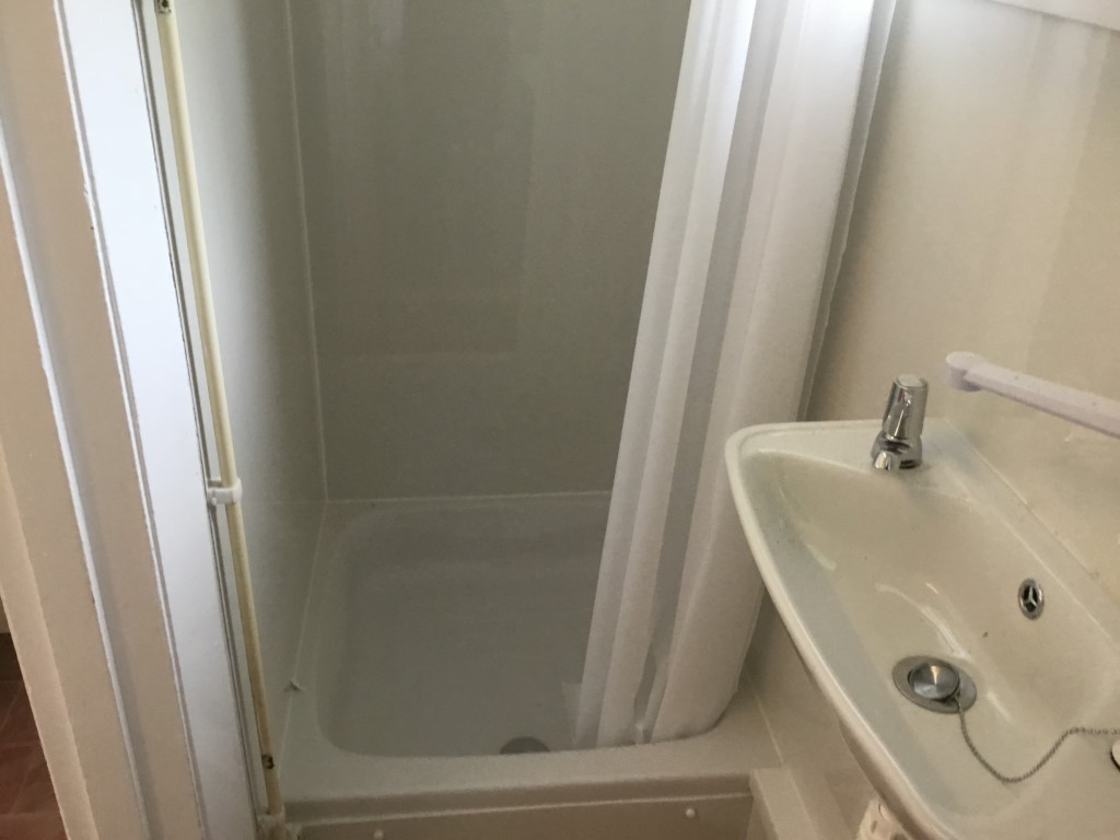 Robinson Road, Gloucester, GL1 5BZ Pro Services Lettings and Maintenance