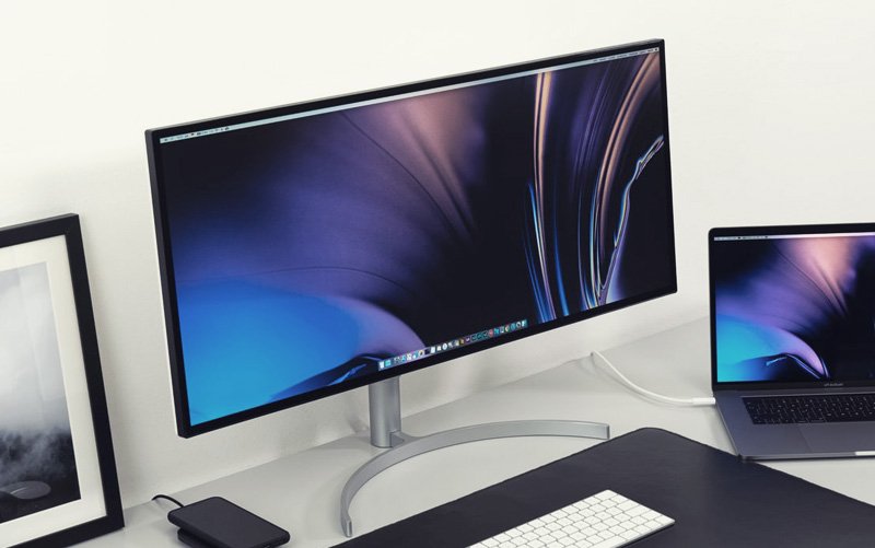6 Best Computer Monitors with Camera and Microphone Builtin [2021]
