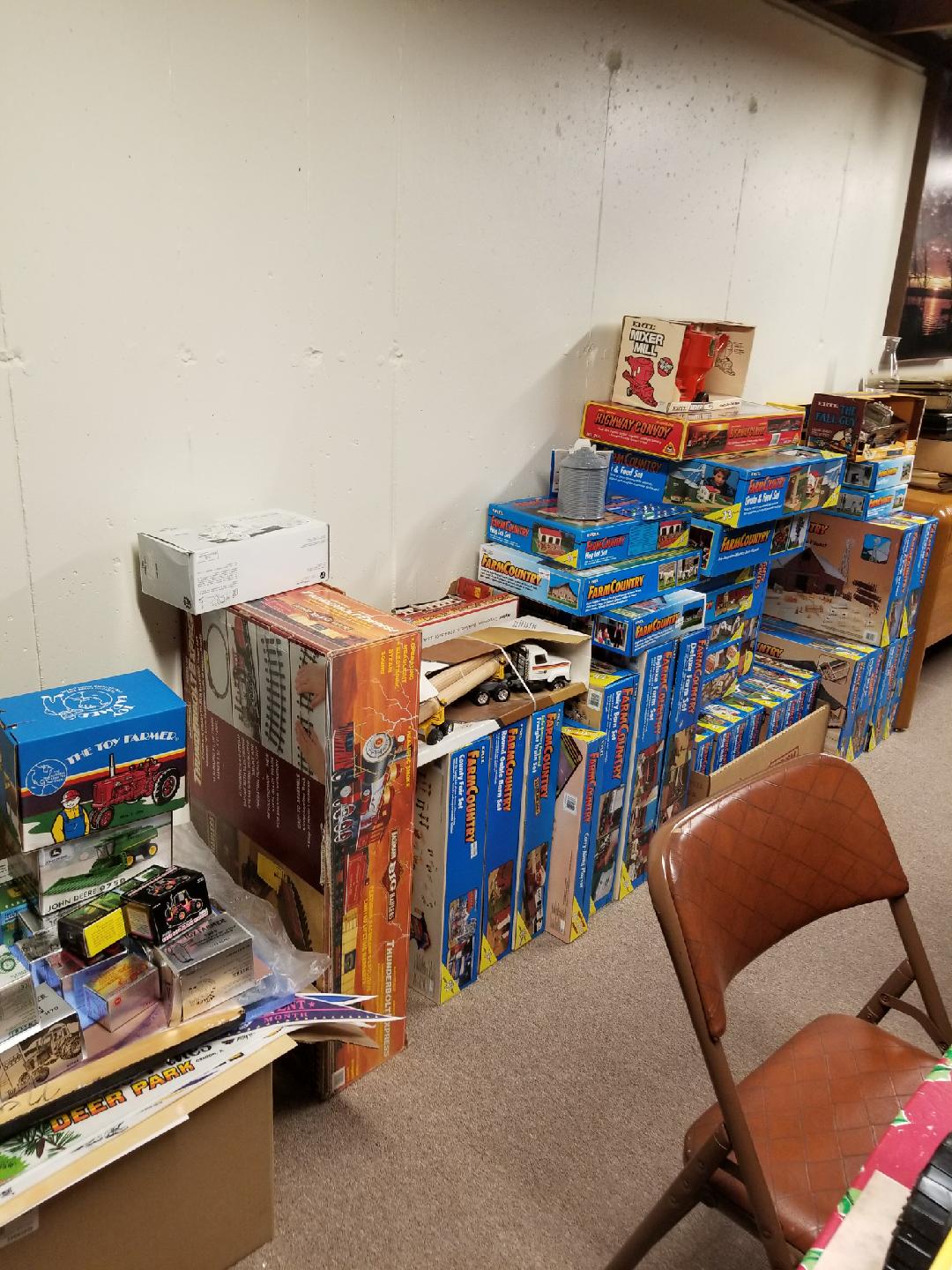 FARM TOY AUCTION ProAuctions