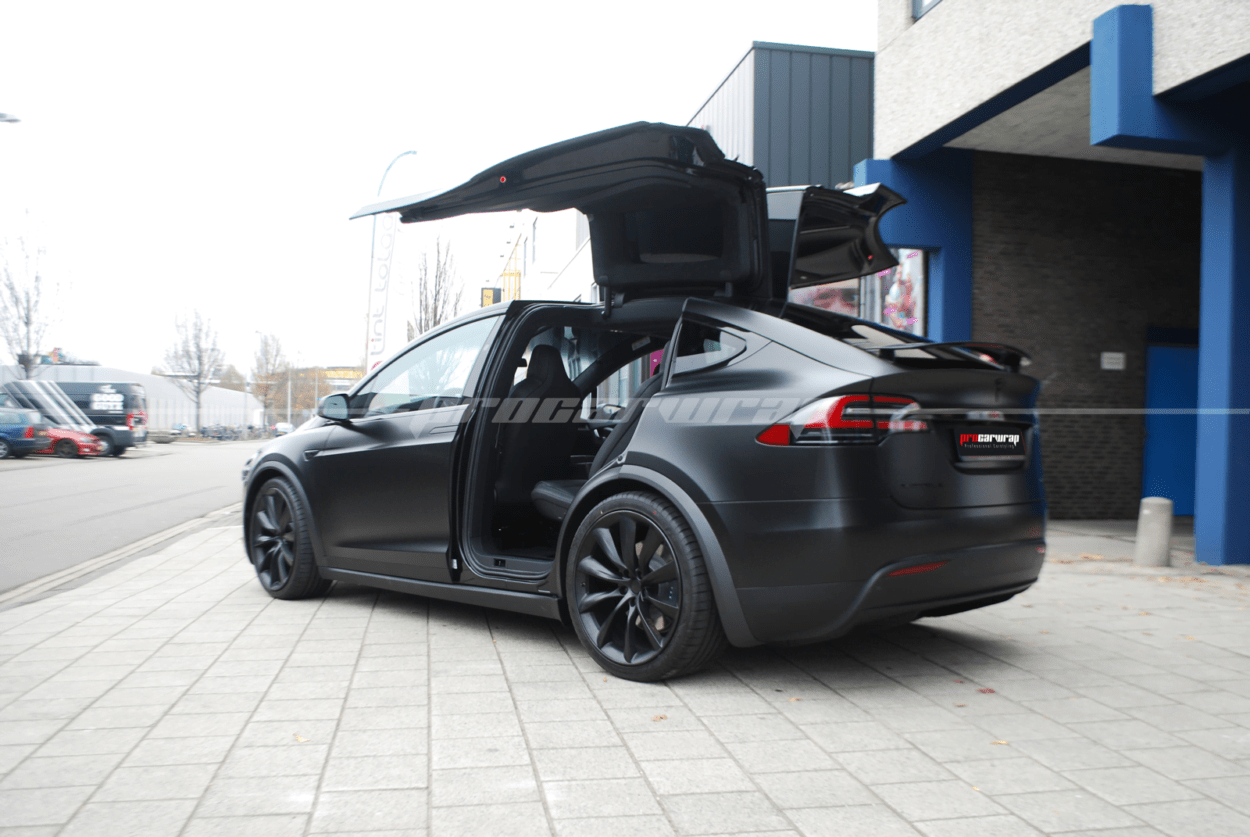 Tesla Model X wrap satin black Procarwrap