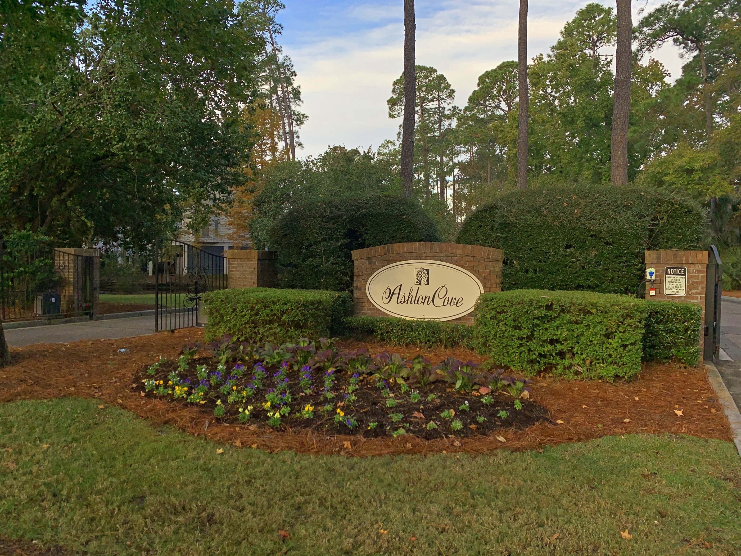 Ashton Cove, Hilton Head Island, SC Kate Yachini