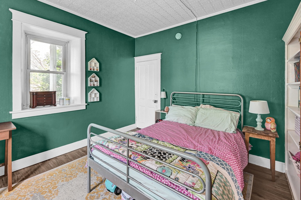 6 Beds 2Baths Dillsburg, 17019 Anne Stough Team ReMax Patriots