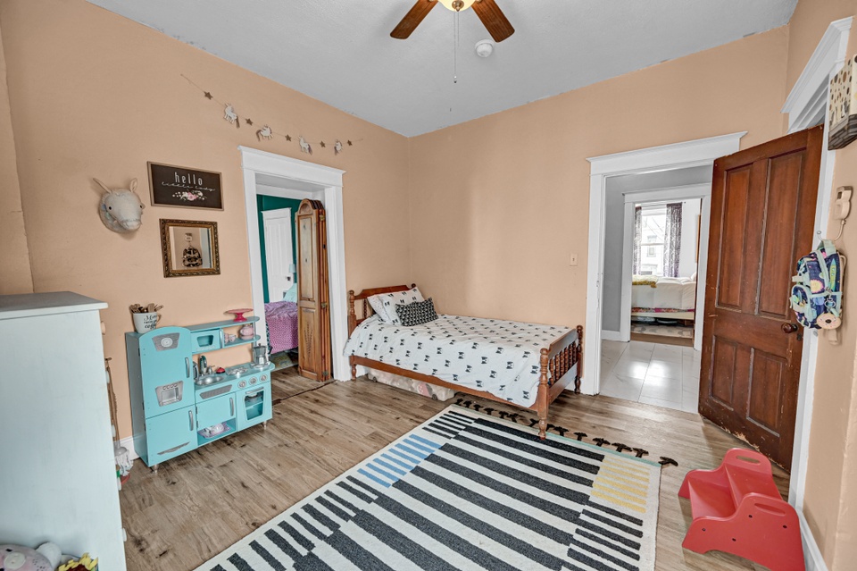 6 Beds 2Baths Dillsburg, 17019 Anne Stough Team ReMax Patriots