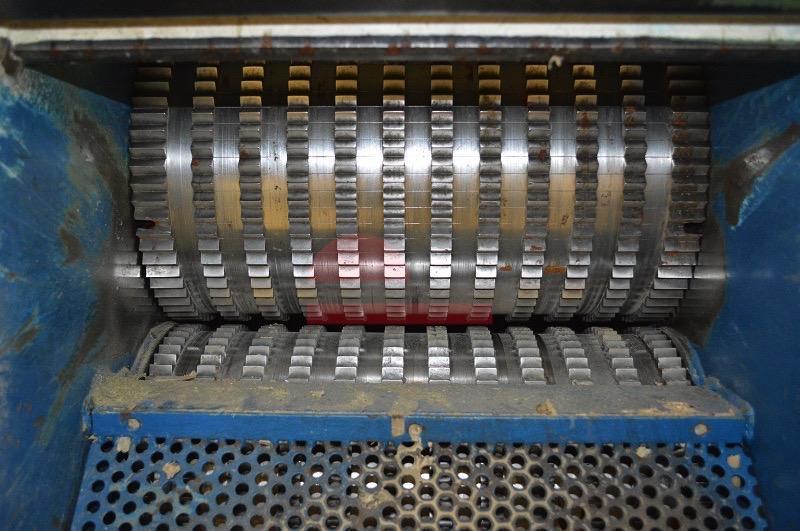 060 HP Horizontal Wood Waste Grinder