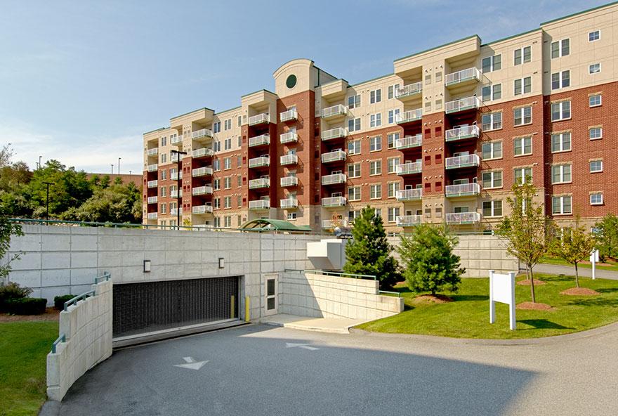 Ironwood On The Green At Ferncroft PROCON, inc.