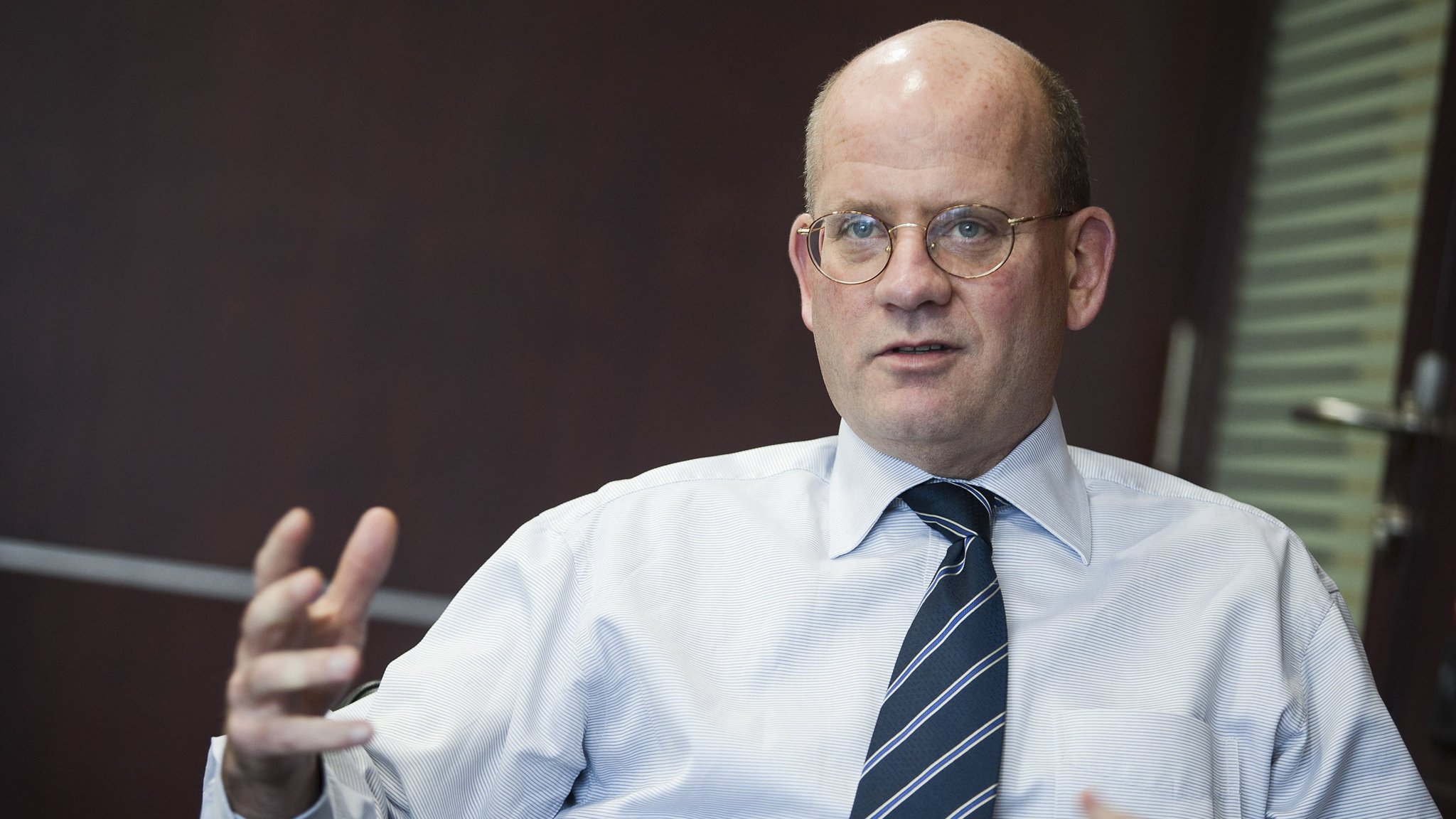 John Flannery sends costcutting signal at GE with shakeup(03)