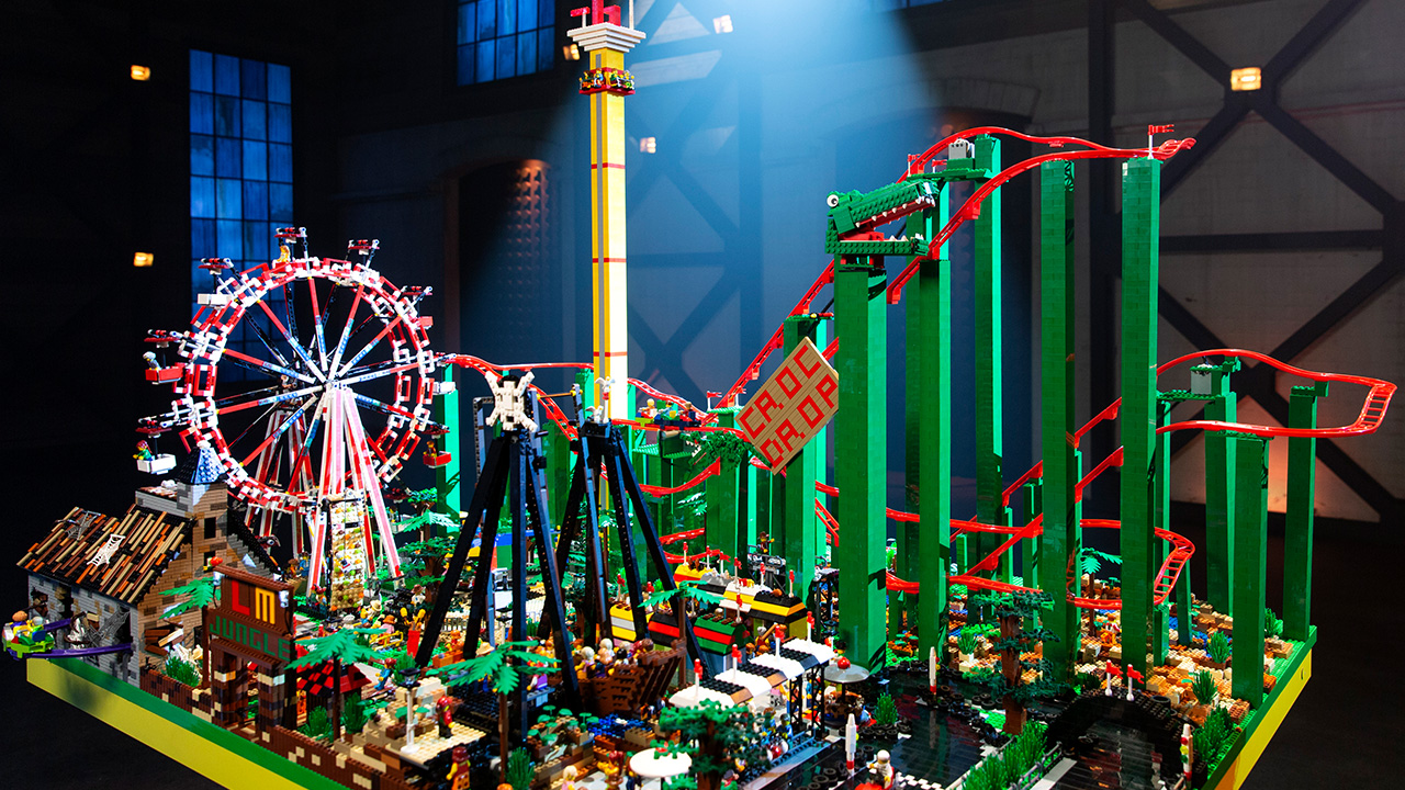 David and G's spectacular LEGO theme park