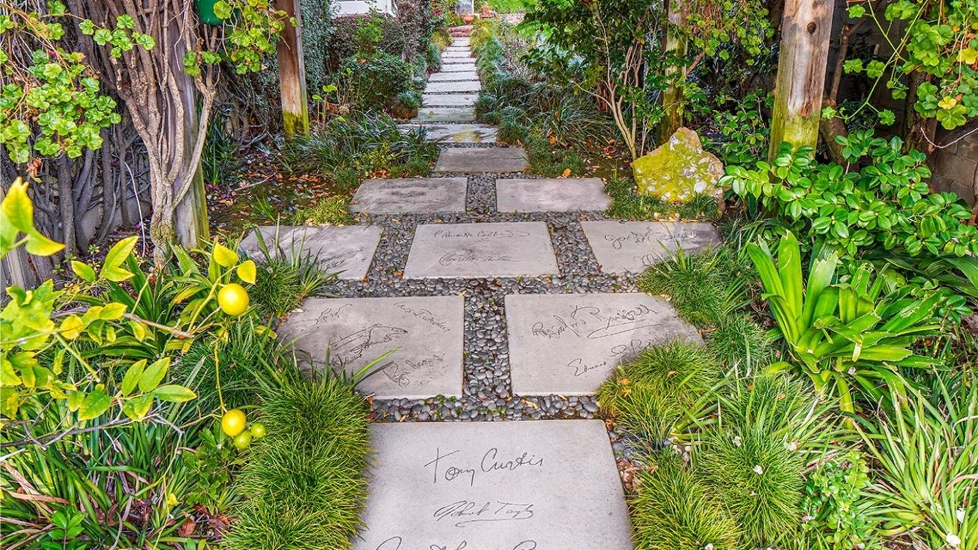 Kirk Douglas' Beverly Hills family home hits the market for 10.5 million