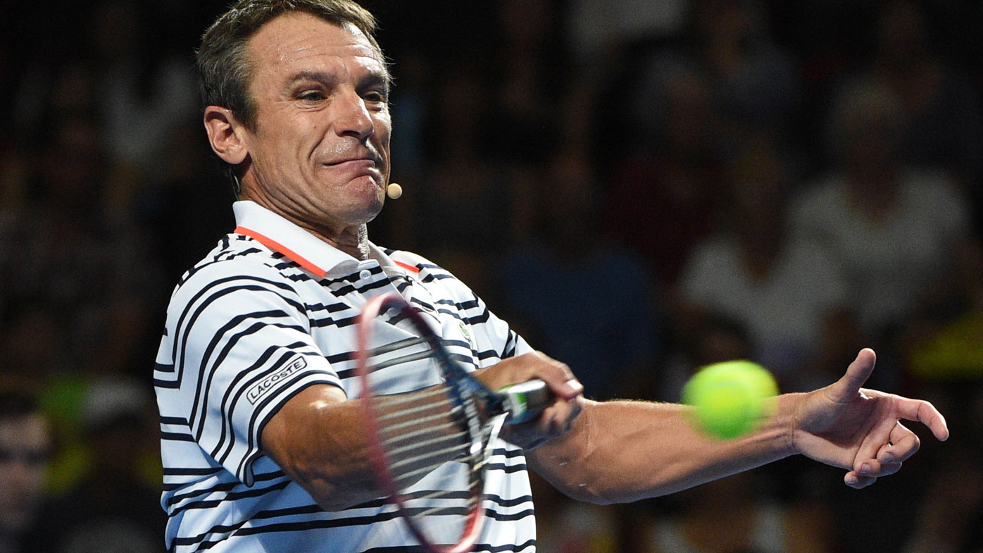 Mats Wilander critical of Roger Federer tactics in Wimbledon final