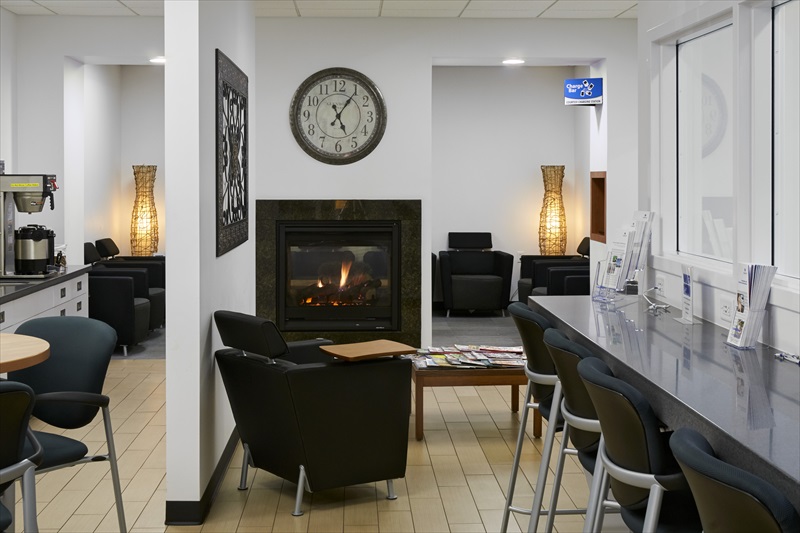 Projects_Jones Honda Showroom Lancaster Professional Design and