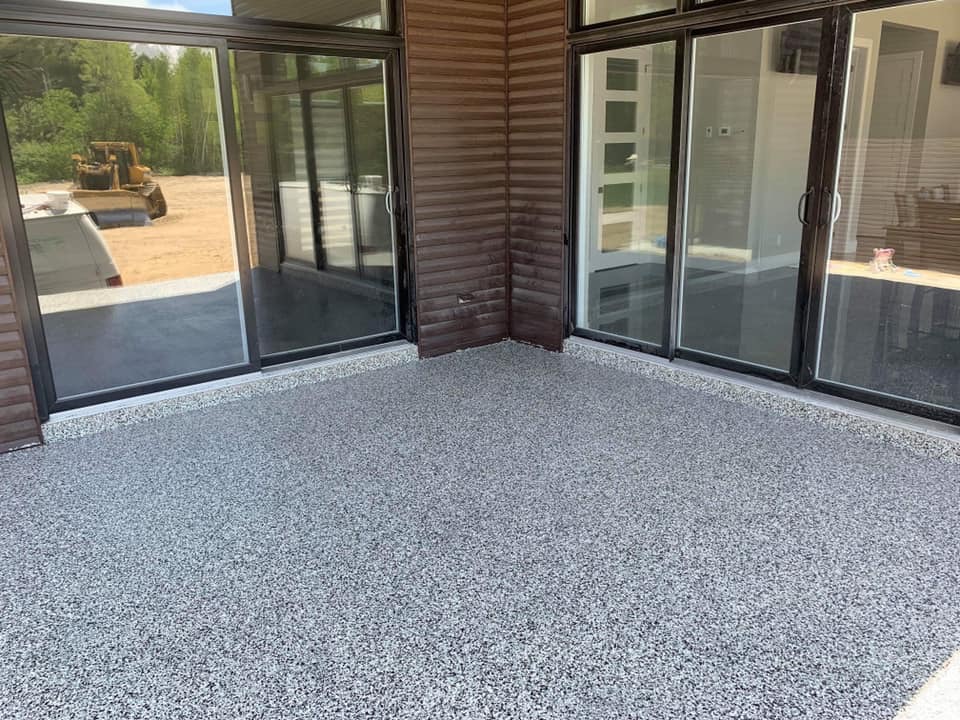 Balcon en époxy et béton extérieur en époxy avec Pro Design