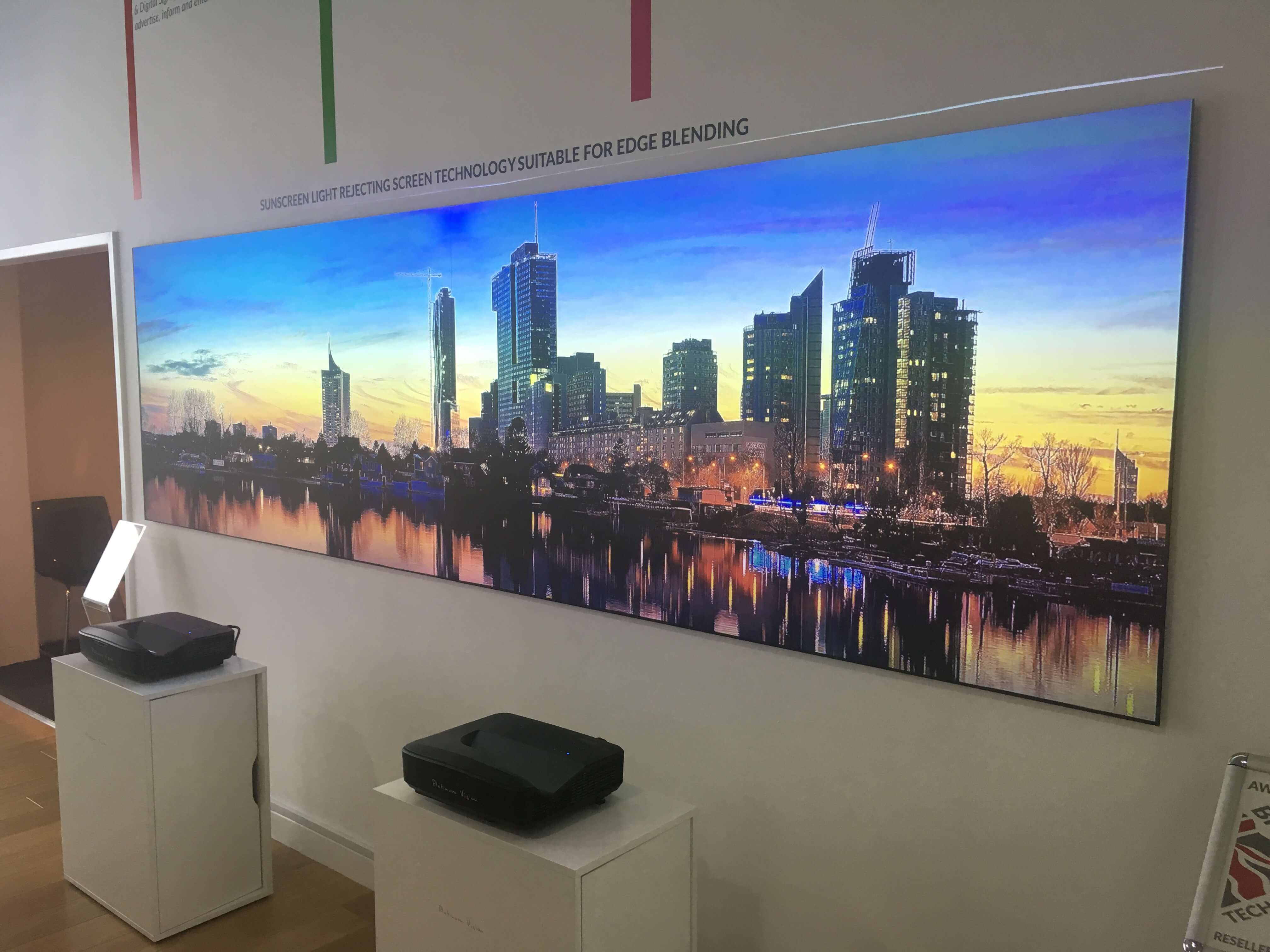 Ultra Short Throw Laser Projector UST Laser Pro Display