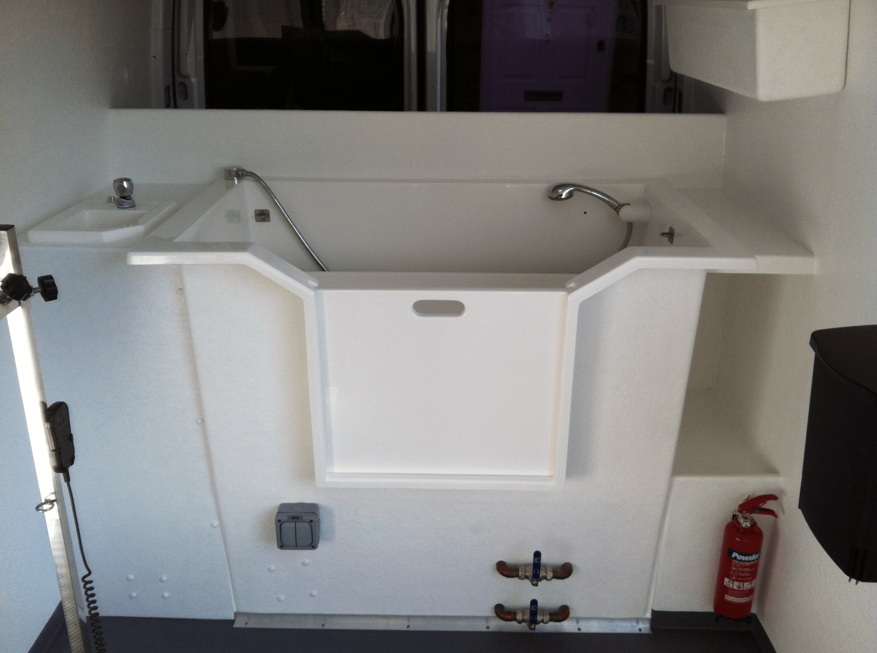 Mobile Dog Grooming Van Conversions Pro Dog Hydrobaths