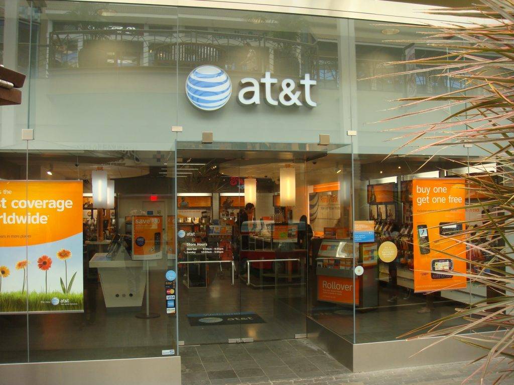 AT&T Store at Queen Kaahumanu Mall Kahului, Maui Pro Draft, Inc.