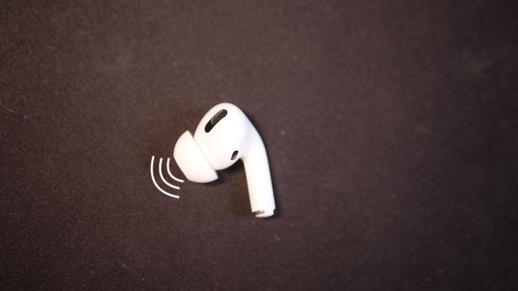 AirPods Or AirPods Pro Buzzing? (3 Easy Fixes)