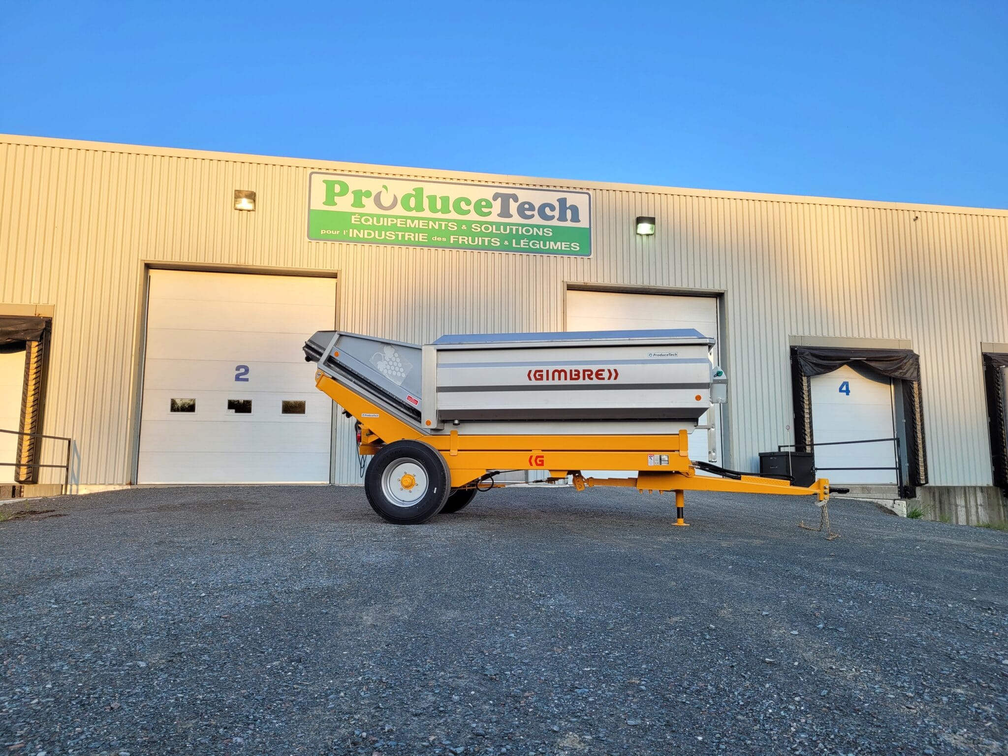 Vibrating Trailer ProduceTech