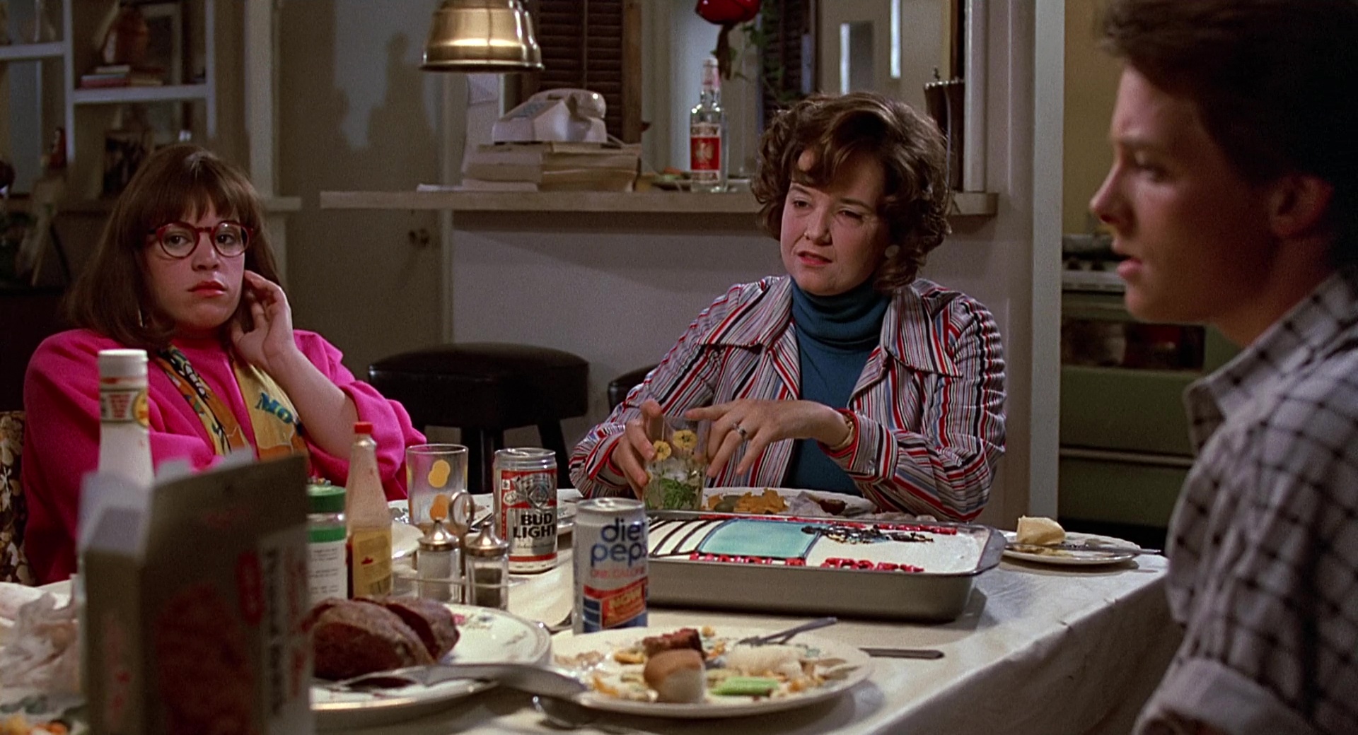 Diet Pepsi And Bud Light Cans In Back To The Future (1985)