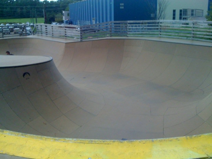 Lurkin' at the Burton Snowboards Headquarters