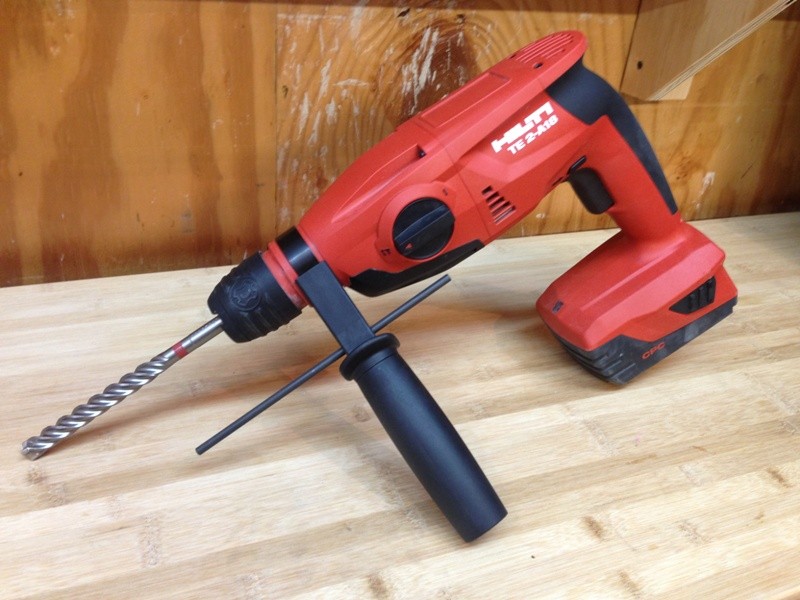 Hilti TE 2 A18 Cordless Rotary Hammer Drill Tools In Action Power Tools and Gear
