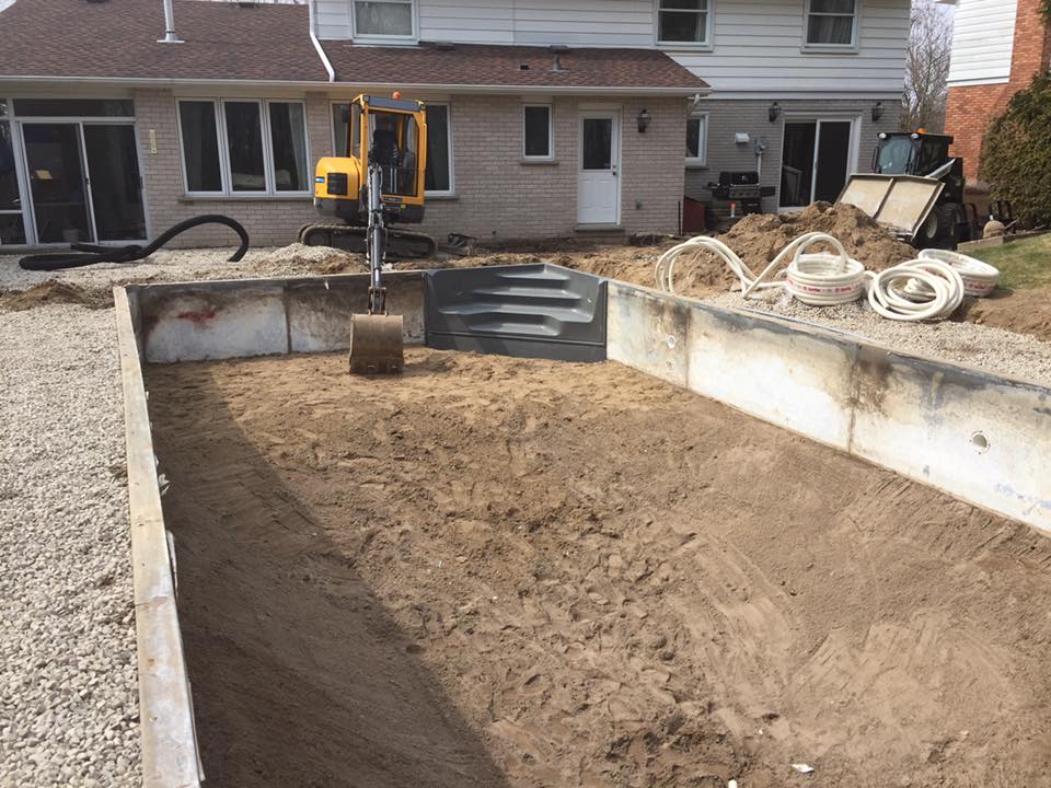 New Pool Installation London ON Professional Pool Services