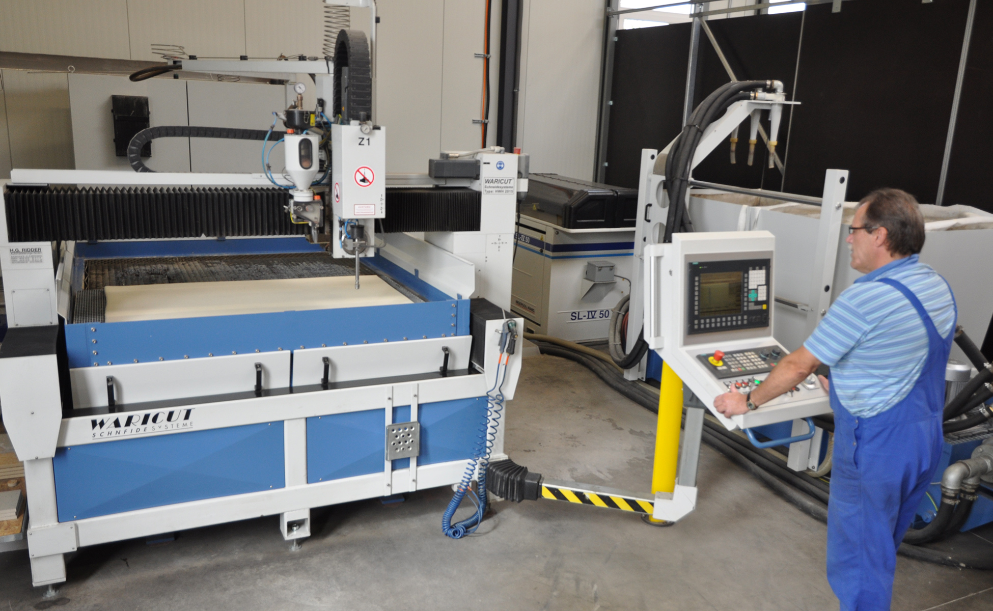 Präzisionsschneiden profil dekor