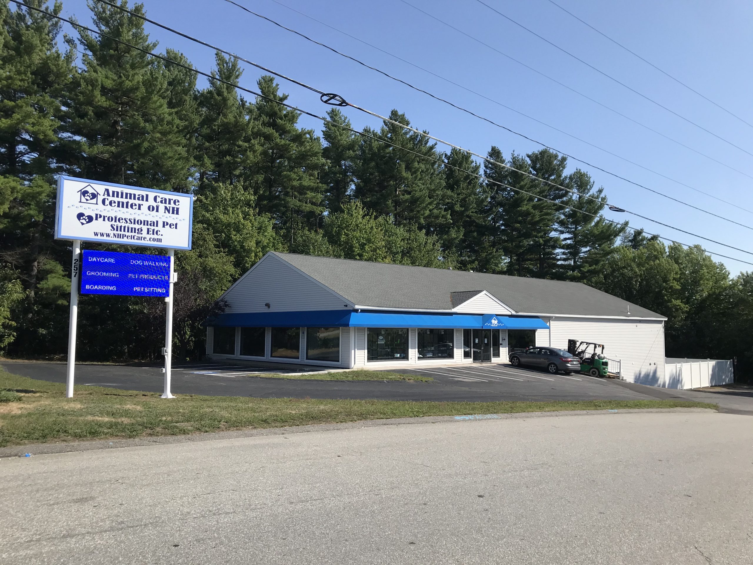 Virtual tour of The Animal Care Center of NH