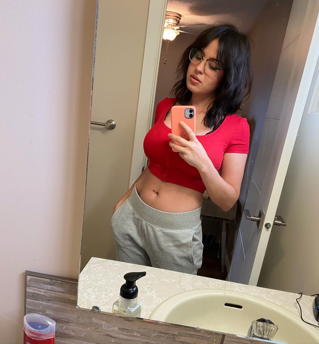 Who is iDubbbz's Girlfriend ? - Profvalue Blog