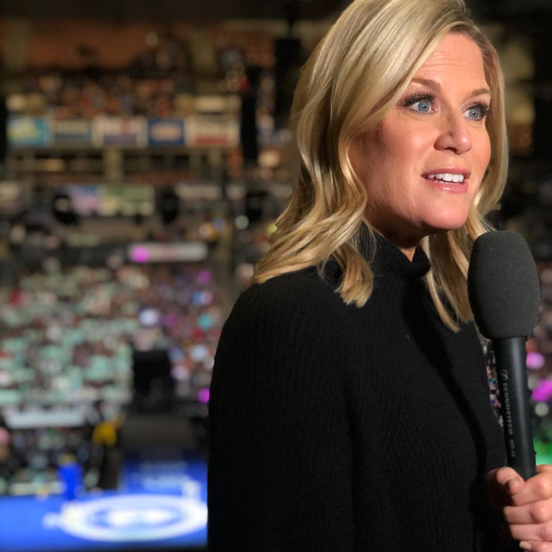 The story of Martha MacCallum Fox News, Age, Husband, Net worth, Wiki(05)