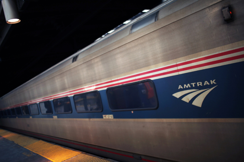 Investigators Probe Amtrak Train Wreck in Philly ProgramBusiness