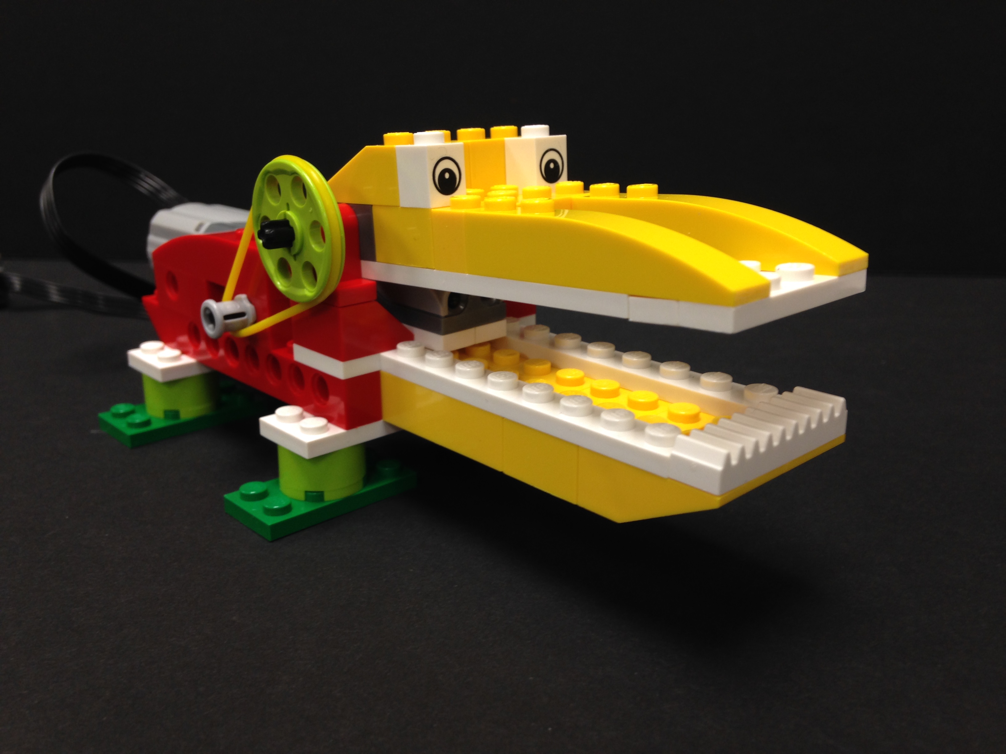 Picking Up the Pieces Circulating LEGO WeDo Programming Librarian