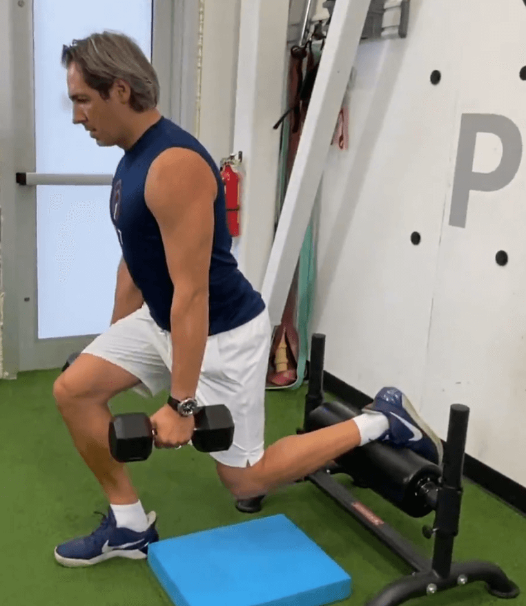 Post 9 Top Dumbbell Strength Exercises for Basketball Players