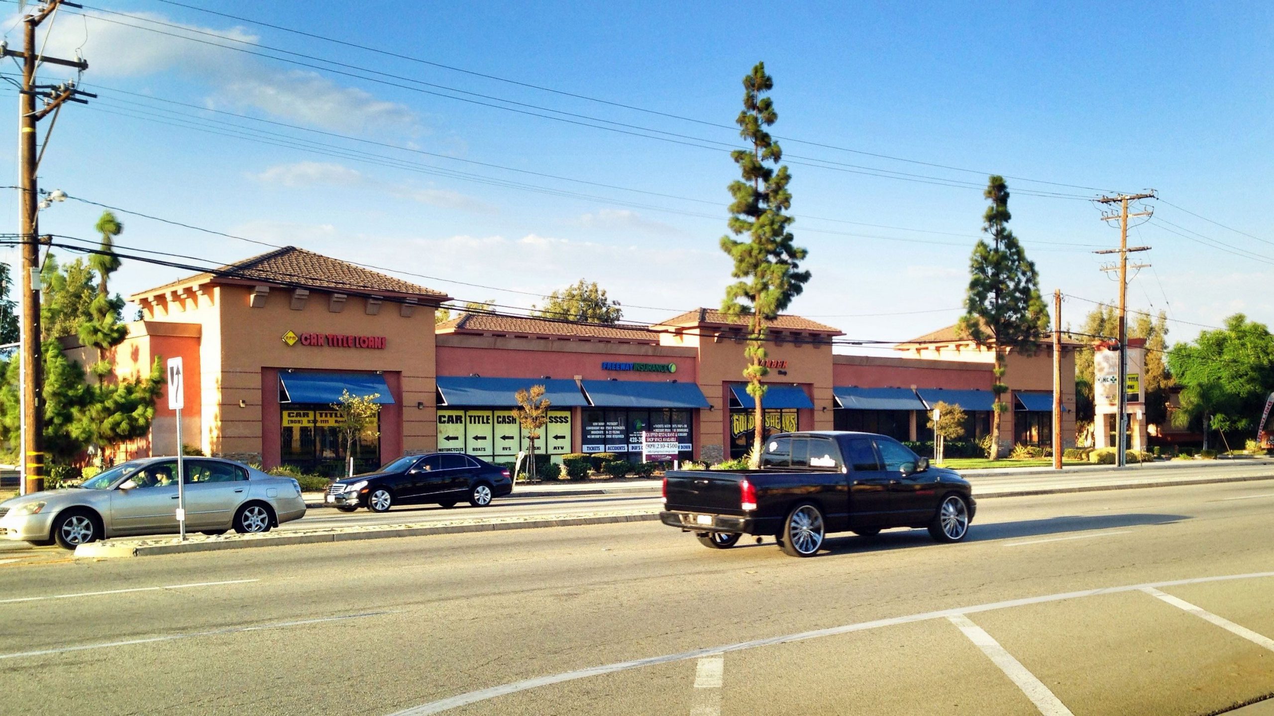 Progressive Real Estate Partners Sells MultiTenant Retail Center in