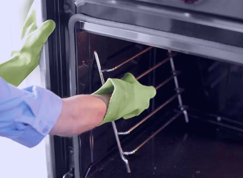How to Clean Oven Racks A StepbyStep Guide — Pro Housekeepers