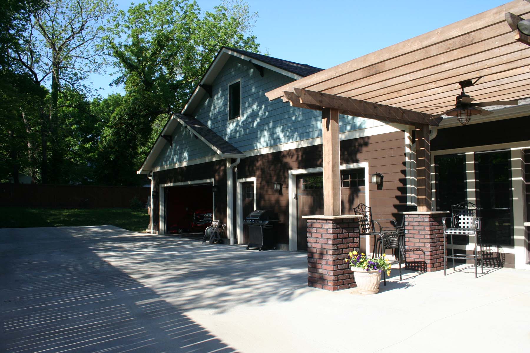 Greenfield Avenue Garage Addition Bootstrap Architecture + Construction LLC