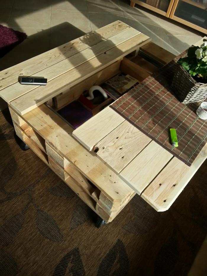 Make a lift top coffee table out of pallets... Your ProjectsOBN