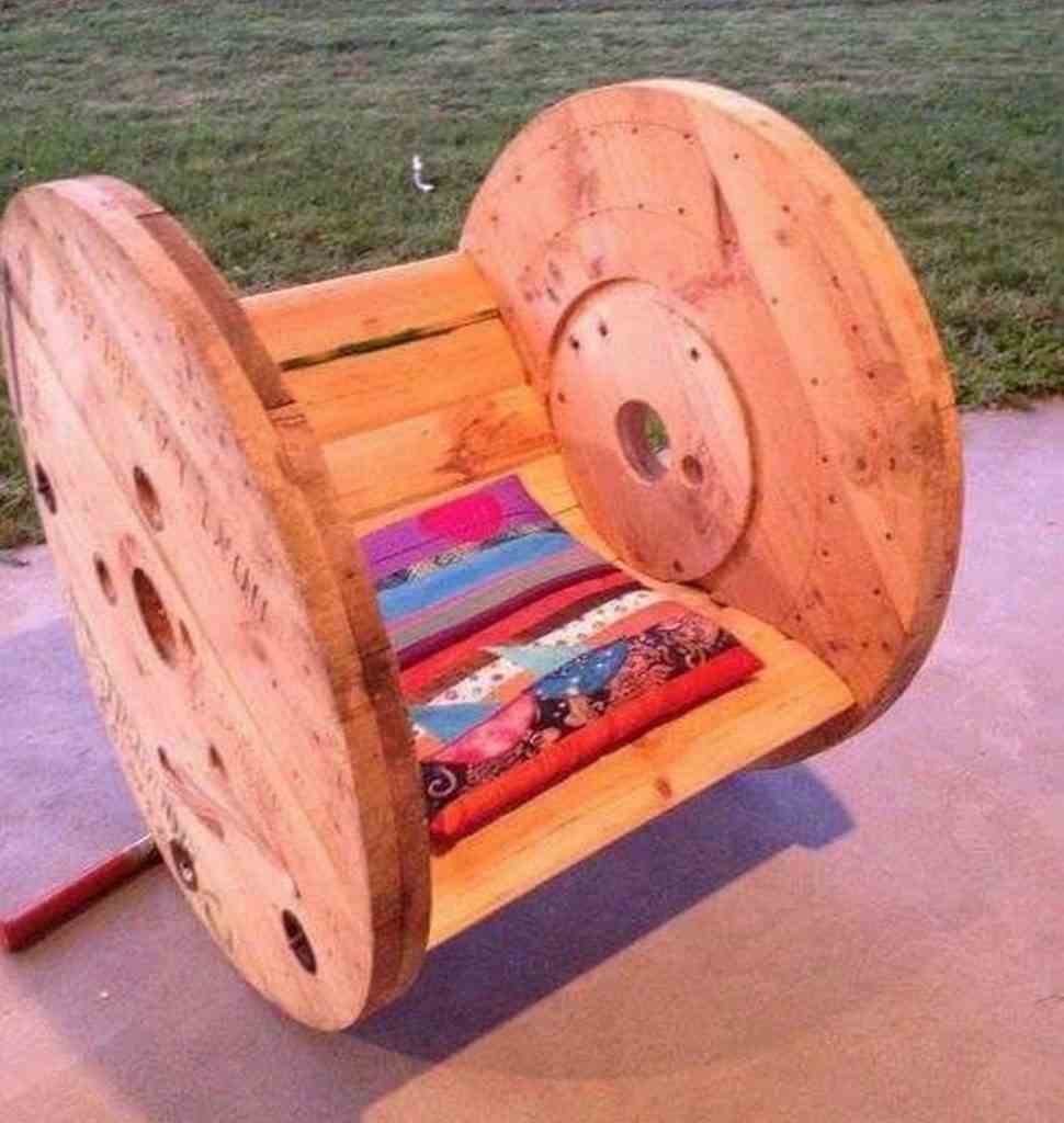 Cheap & Charming DIY Rocking Chair 7Step Build Guide