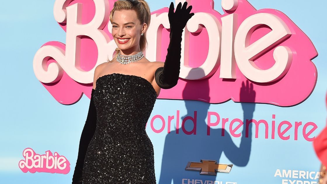 Margot Robbie Set to Earn 50 Million in Salary and Bonuses for 'Barbie