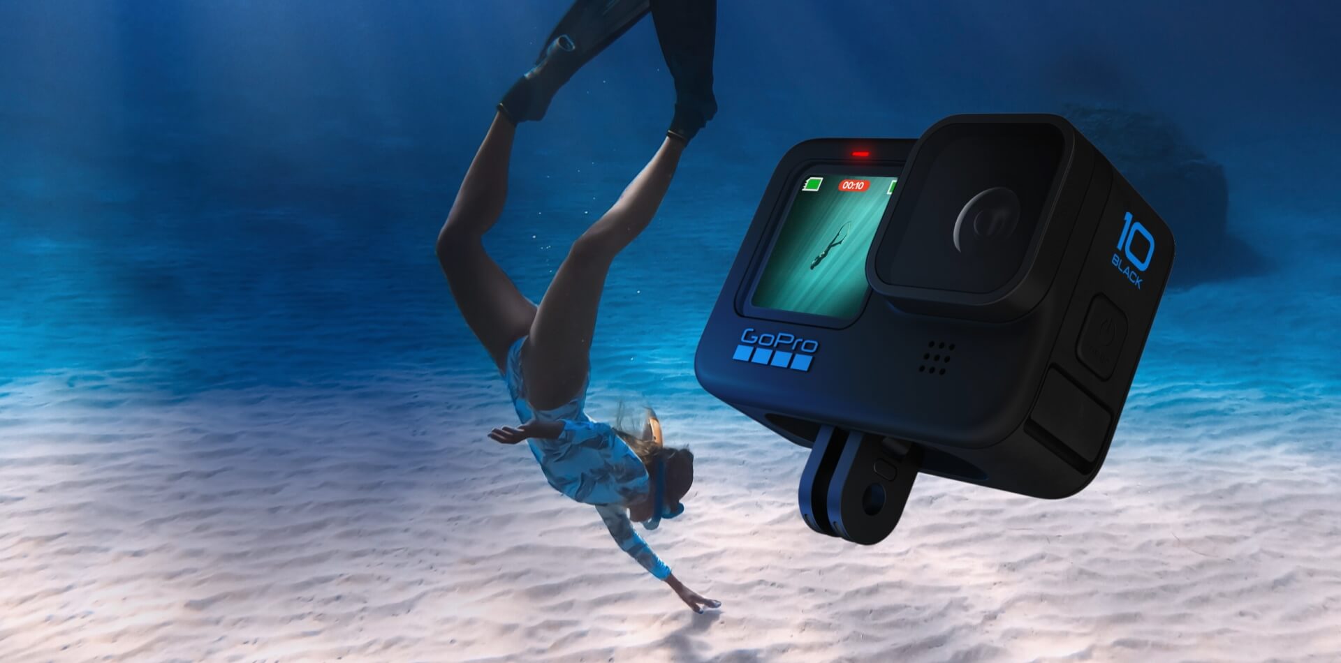 6 BEST GoPro for Diving + Accessories (Filmmaker's Review)